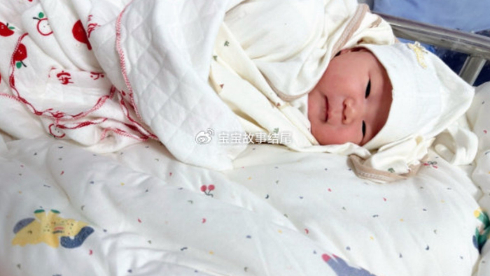 婴儿“久躺”有哪些弊端？别人不说，妈妈也要清楚