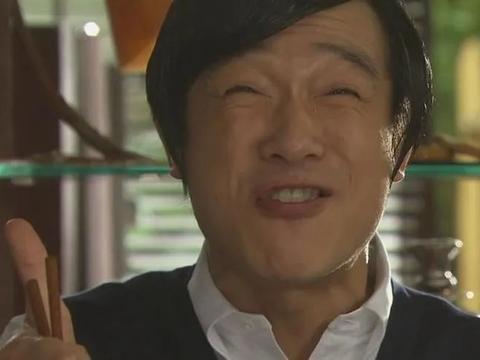 故事：识破了前女友婚后晒幸福的假象