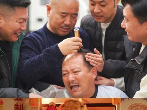 原来外国人也爱看乡爱，怕不是16季一季不落的看完了吧！