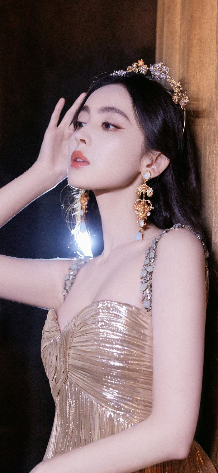 古力娜扎高清壁纸图分享好美好白好瘦啊喜欢的直接收图