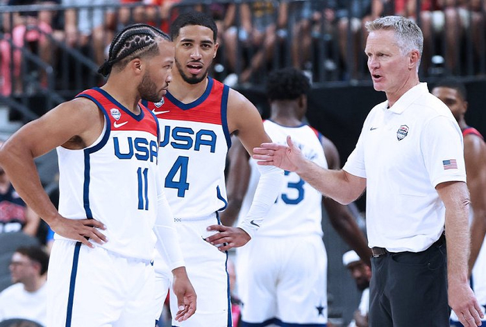 落后21分,无缘13分逆转!美国男篮现原形,冠军主帅看清现实