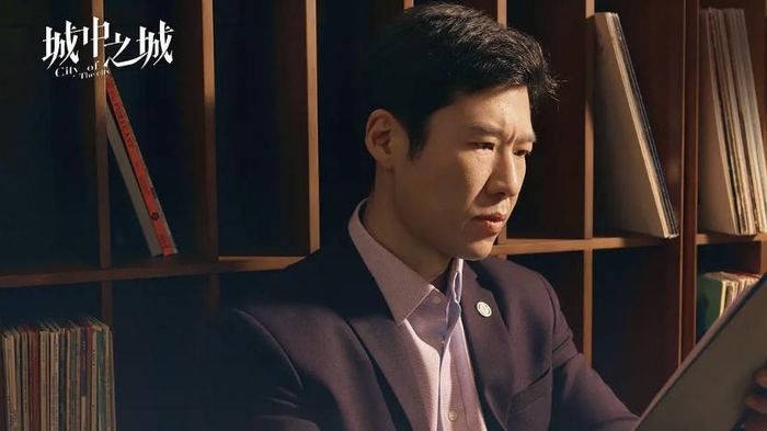 央视新剧,于和伟领衔,隆妮施美人计,这场金融高端局