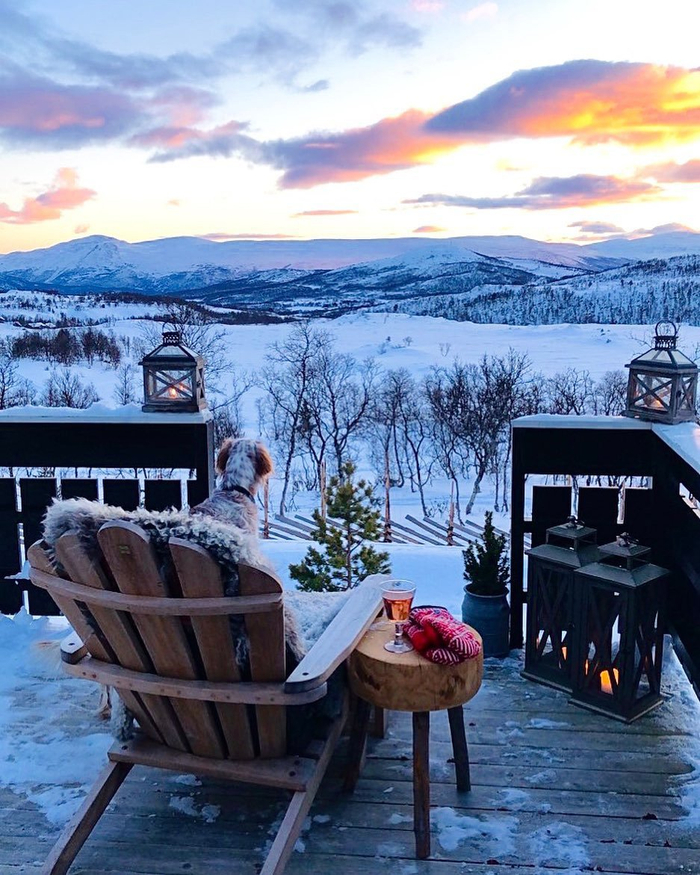 挪威特伦德拉格的冬日小镇