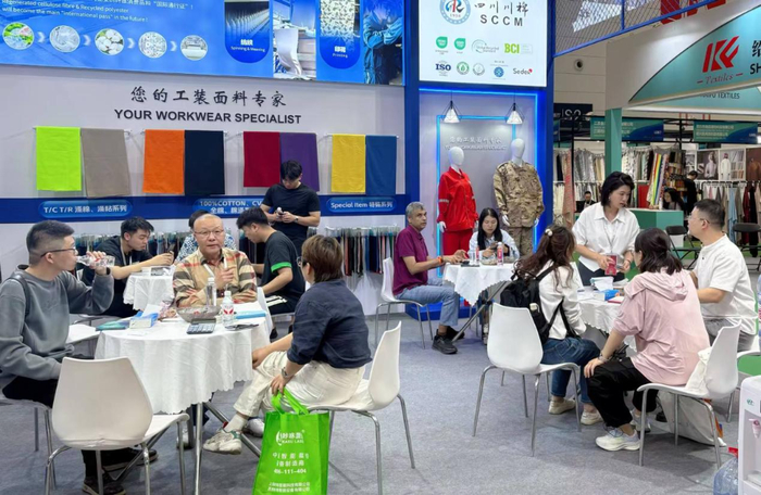 韧性·创新·共赢!2026柯桥春季纺博会闭幕,3天见证了什么?__财经头条__新浪财经