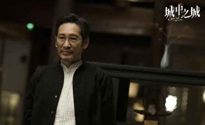 央视新剧,于和伟领衔,隆妮施美人计,这场金融高端局