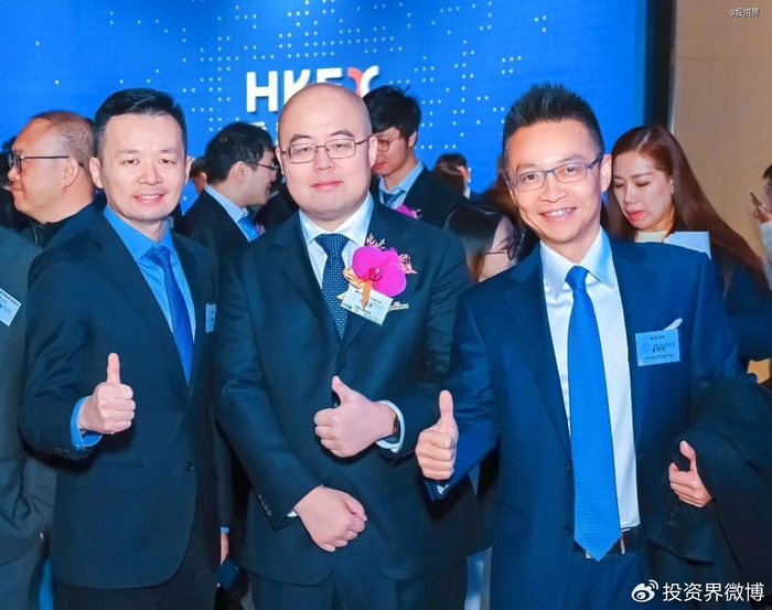 MiniMax市值900亿,中国AI最快IPO诞生|闫俊杰|明势创投|黄明明|创投|合伙人_新浪新闻