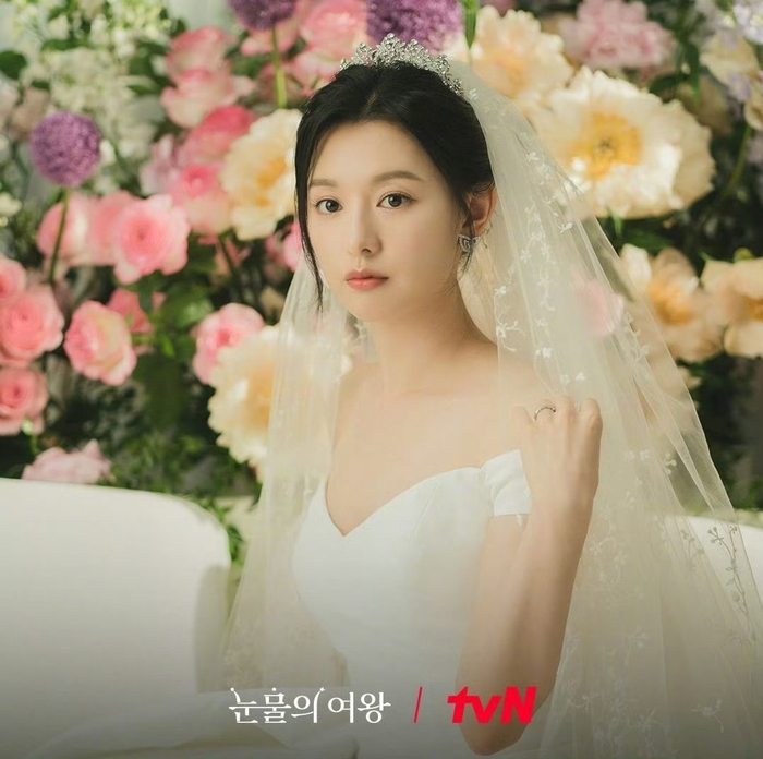 金秀贤金智媛新剧婚纱剧照好养眼的组合