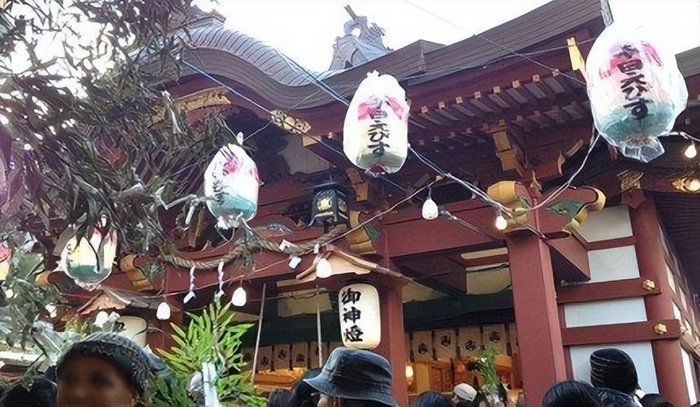 来商业繁盛的大阪,向惠比寿神祈求一整年的好兆头|大阪天满宫|神社