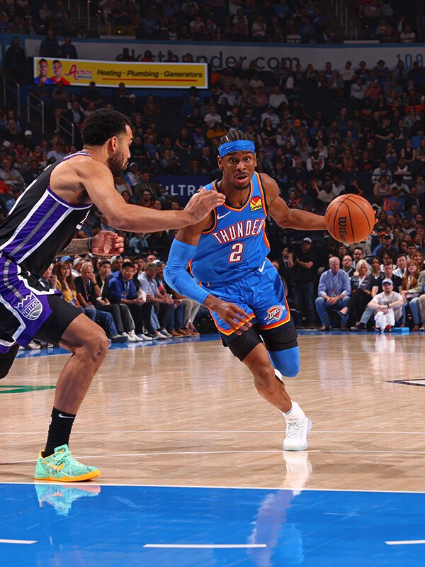 sga狂轰40分7板4助,小萨连续61场两双终结|雷霆|国王|复出_新浪新闻