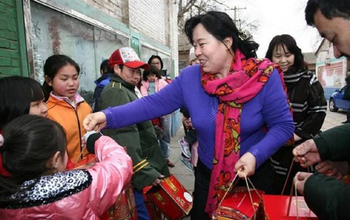 从身家千亿到沦为阶下囚，“高铁一姐”丁书苗，终是被打回了原形