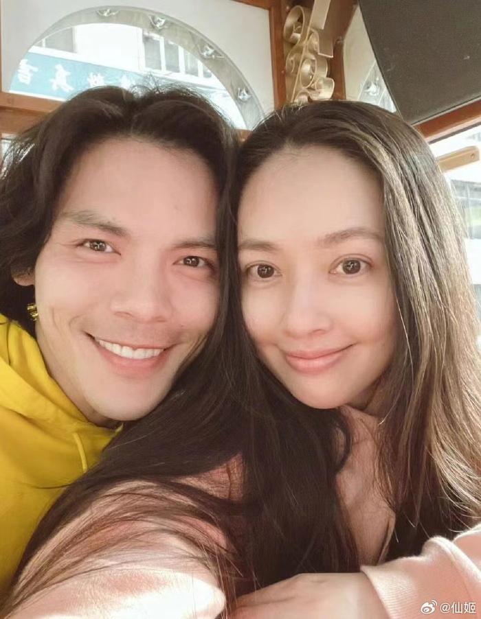 感觉郭碧婷真的非常的贴心还细心的提醒向佐修鼻毛