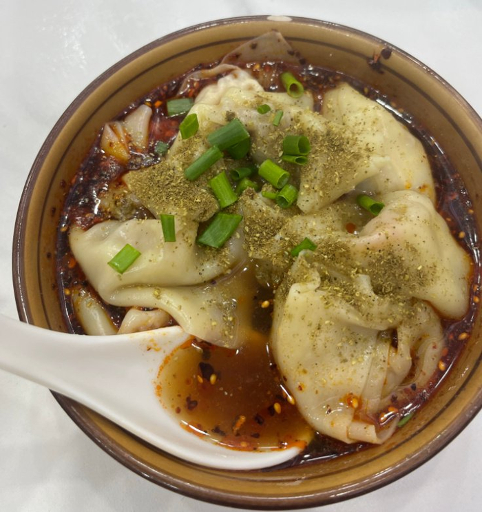 第三名:成都抄手