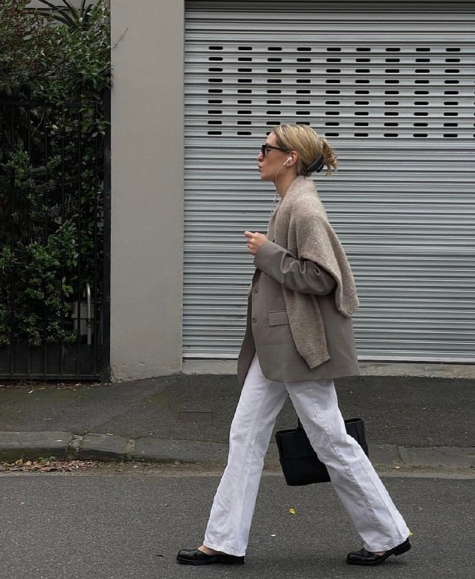 澳大利亚时尚博主jess春夏简约气质穿搭