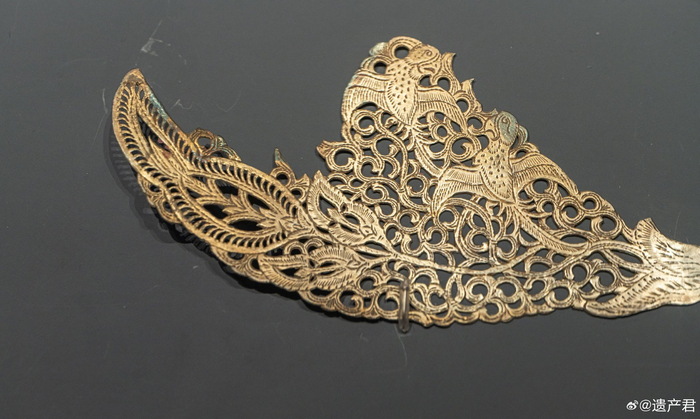 陕西铜川博物馆收藏的一组唐代鎏金凤纹银钗