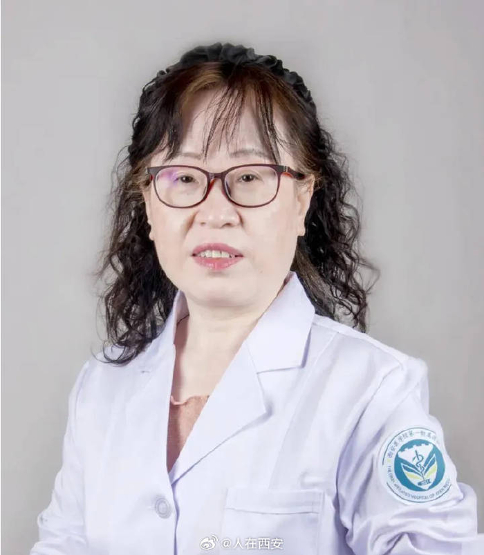 何爱萍何爱萍涉案人身份极为突出,她同时担任着多个医疗领域的重要