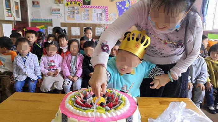 孩子生日过“农历还是阳历”？奶奶妈妈各执一词，爸爸一锤定音