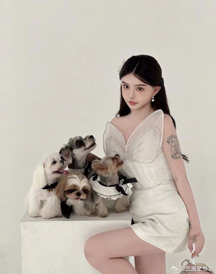 韩安冉现任被偶遇,脖子一片红色被质疑是草莓,曝韩安冉又怀孕__财经头