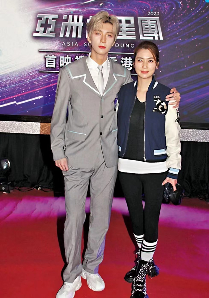 欧阳娜娜妹妹和洪欣儿子参加选秀节目,新一批女团男团