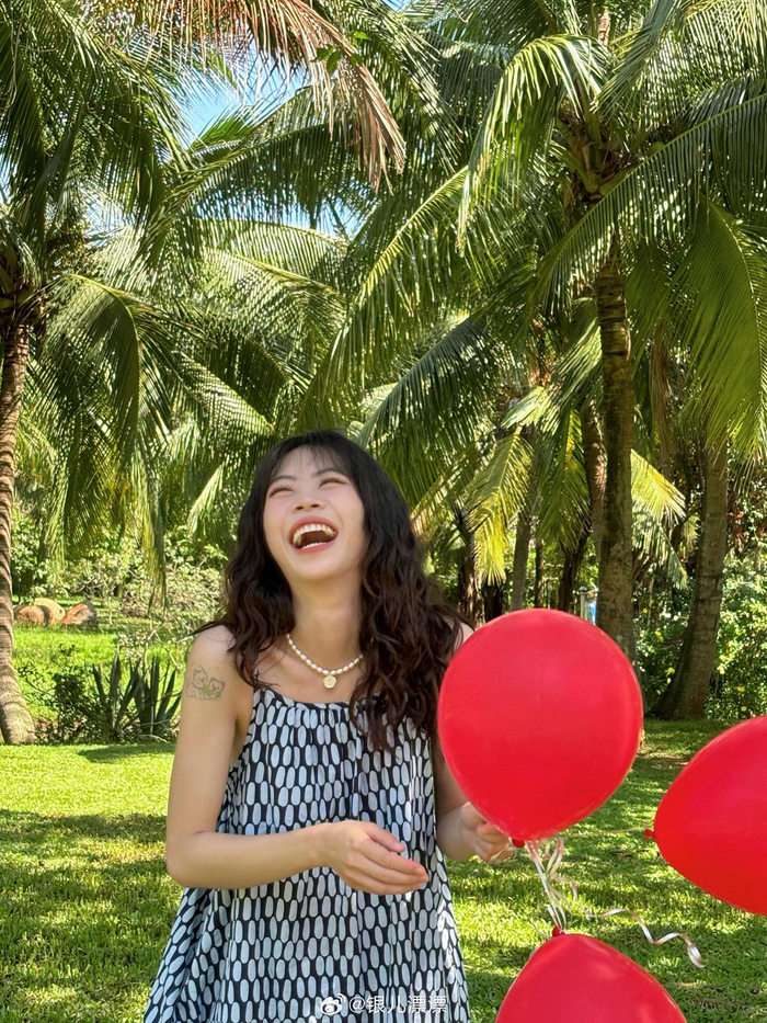 开始记录夏天的美好啦95 美女子说这次想拍点开心的 满足9499