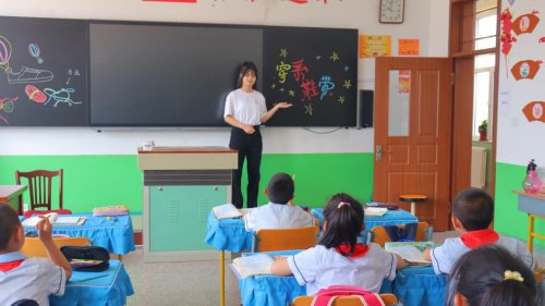 海华学子三下乡:劳动与创新,实践出真知