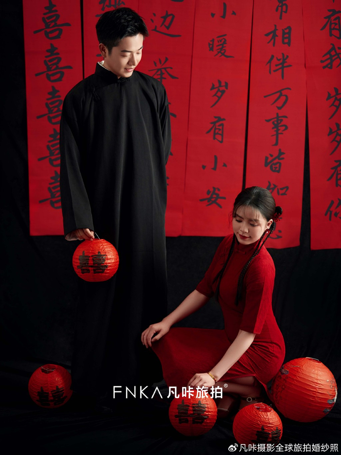 看起来很贵75统一全家审美的喜嫁旗袍婚纱照