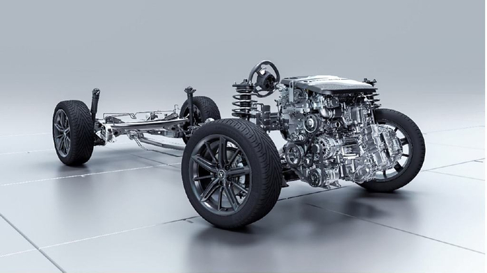 0t发动机的最大功率为171kw,峰值扭矩为390nm,匹配8速手自一体变速箱