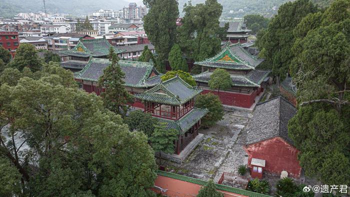 四川平武报恩寺航拍