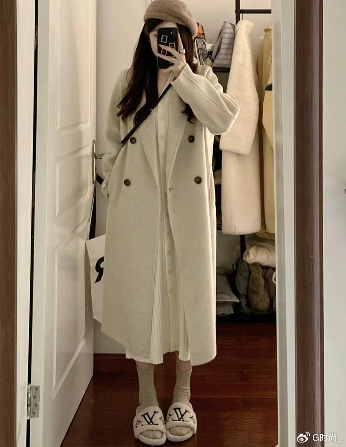 大衣裙子的高阶穿法来了温柔高级又时髦早穿早美