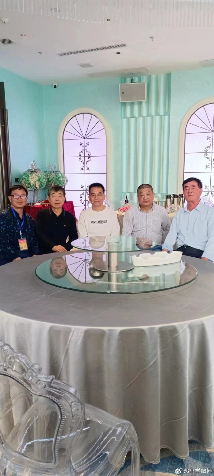 魂牵梦绕地 举办联谊会 重返老军营 摄影纪实