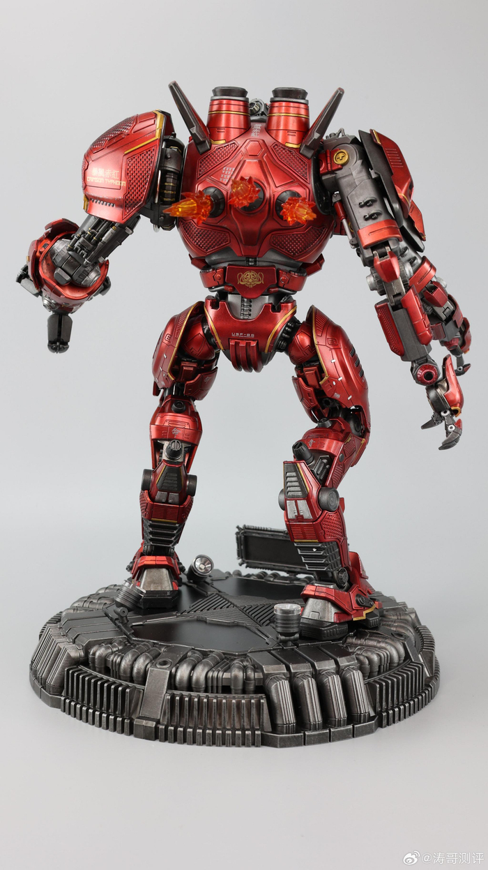这么多年了终于有一个暴风赤红的合金成品玩具了