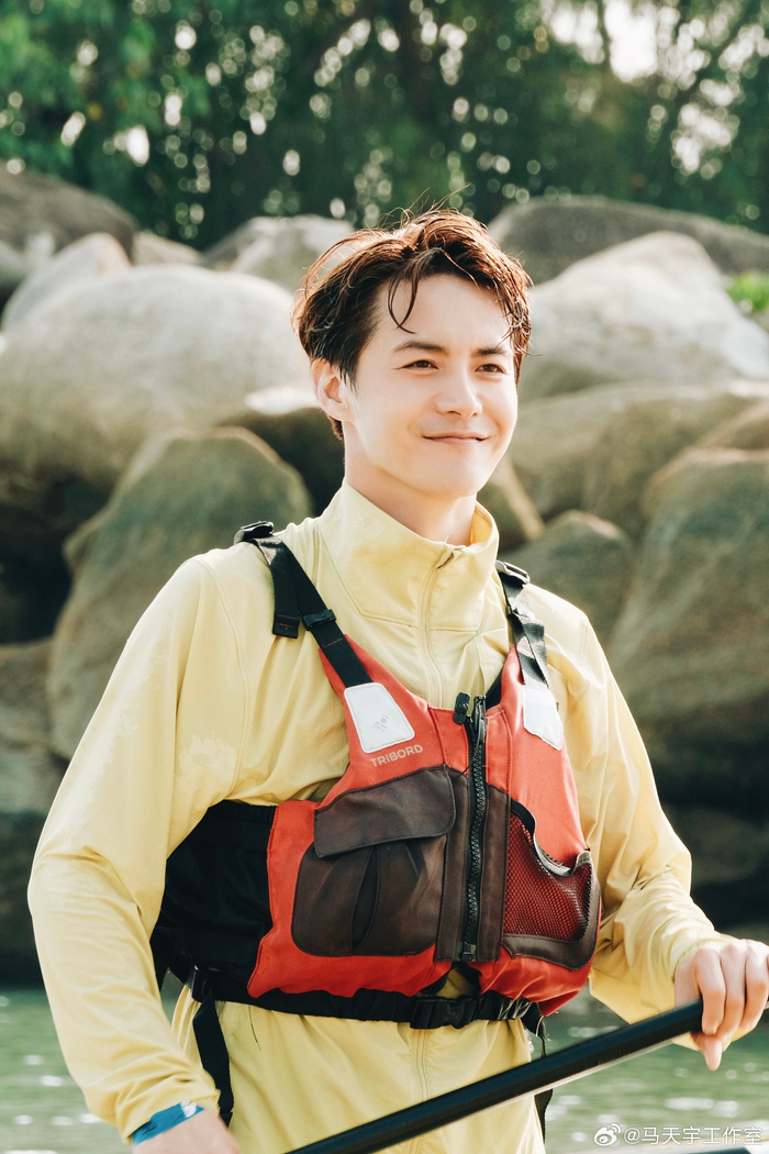 蹦极皮艇冲浪马天宇的海边旅行list完成项n