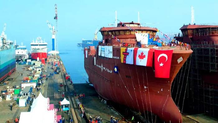 巴芬渔业inuksuk ii号北极虾捕捞船下水,系加拿大最大拖网捕捞渔船!