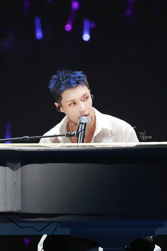 张艺兴在西安开演唱会没来得及去看兵马俑