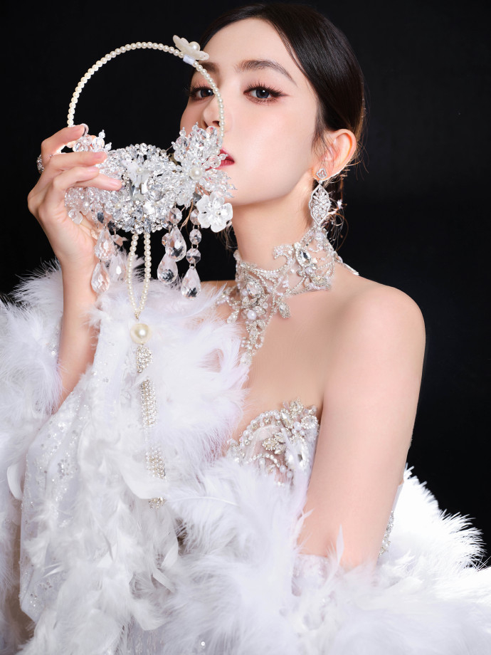 娜扎红毯造型夜色和风只会更爱美人娜扎真的无死角大美女