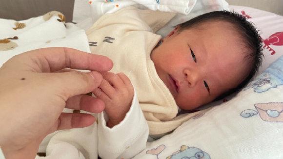 婴儿按需喂养，被诊断过度喂养？新生儿喂养你读懂了吗？