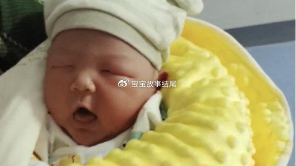 过度喂养的危害，不仅容易胀气，还影响大脑发育