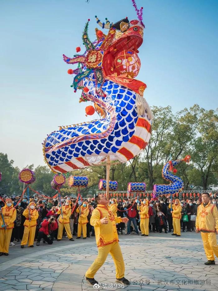 面向全国游客及市民派送10万张景区免费门票,涵盖黄鹤楼,东湖梅园