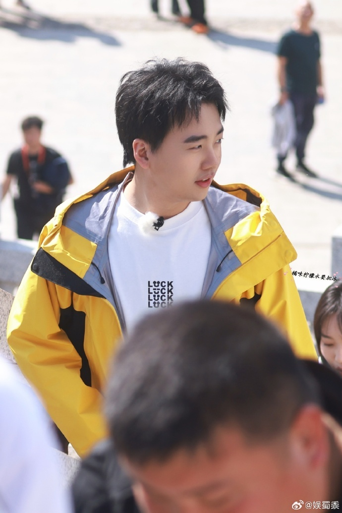 一直都很喜欢郭麒麟相信在我们仨中一定会带来很精彩的表现