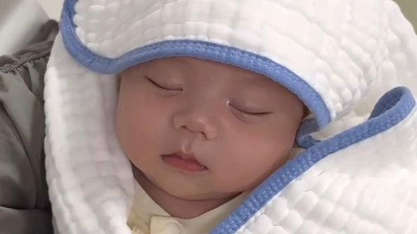模仿能力超强的宝宝，也有这3个“成长优势”，家长也要窃喜