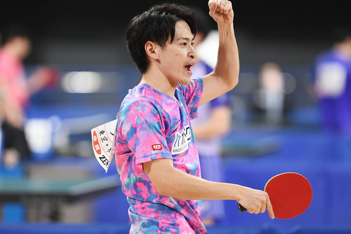 672/ 3男单第四轮:大岛祐哉4-0三木隼,12-10/11-2/12-10/13-11.