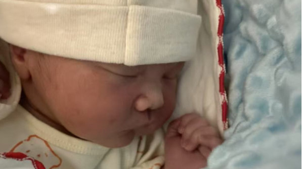 宝宝出生后，家庭有这3个征兆，也是来“旺家”的