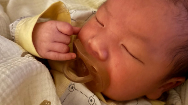 婴儿“眼皮”能逆转?这个时间甄别更准,爸妈要清楚