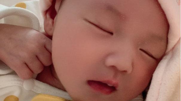 抱娃光说坏处，这3个好处没人提，妈妈早知道心里有底