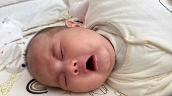 月子里，4件事不要做，对宝宝伤害不浅，妈妈要清楚