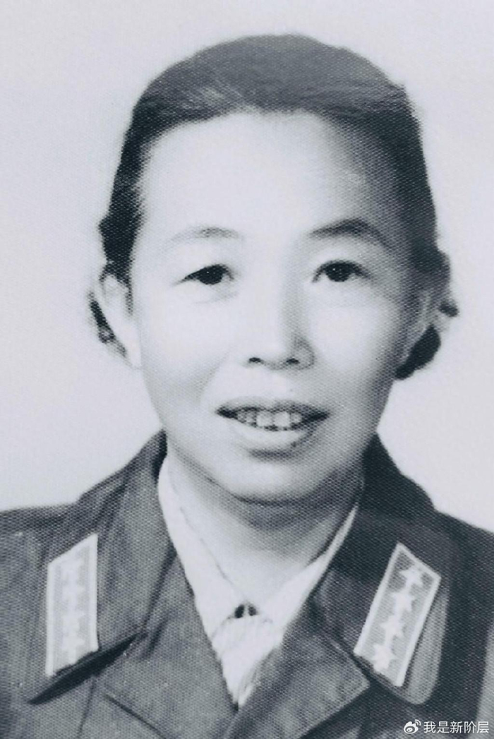 刘照林从童养媳到红军女战士的传奇人生之爬雪山