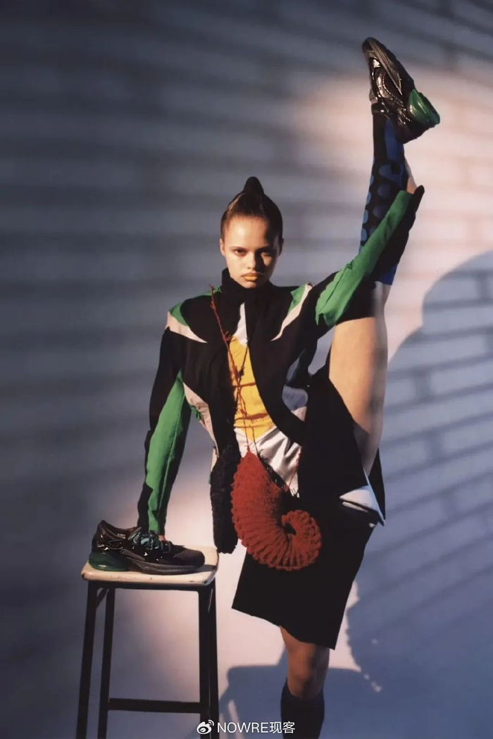 玛丽珍运动鞋将是 sneaker 新「法宝」?|女装|玛丽珍|鞋款_新浪新闻