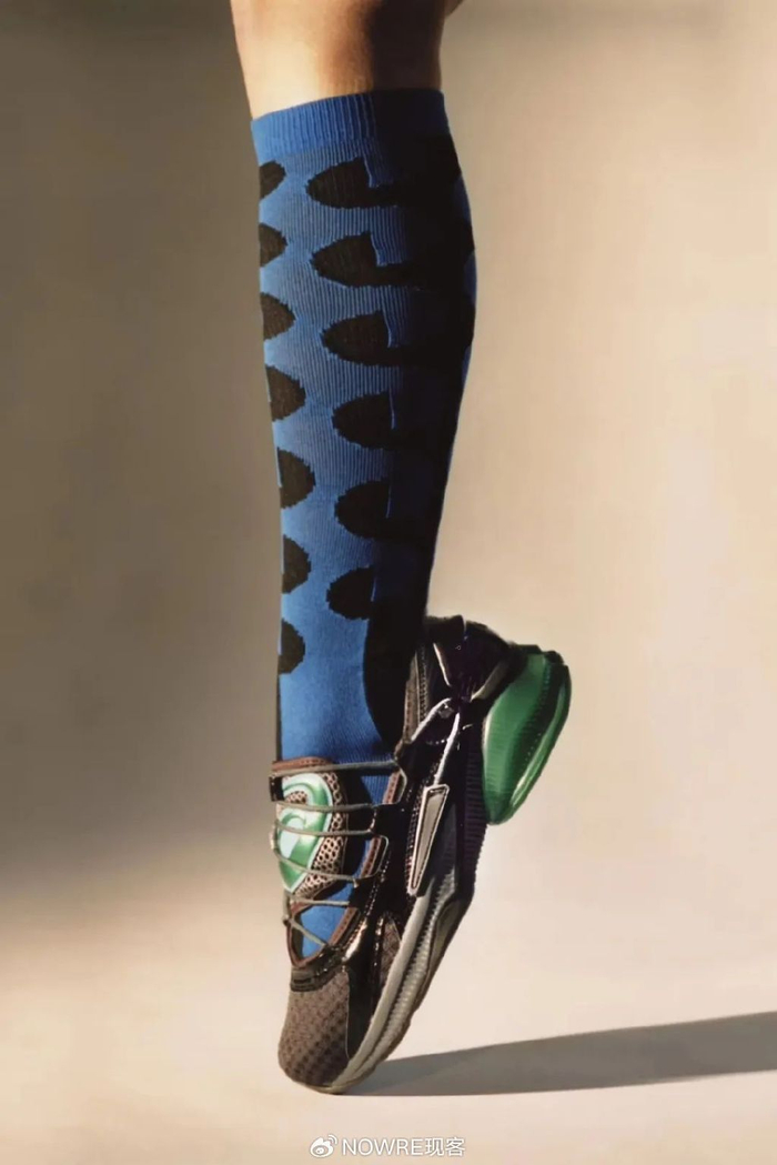 玛丽珍运动鞋将是 sneaker 新「法宝」?|女装|玛丽珍|鞋款_新浪新闻