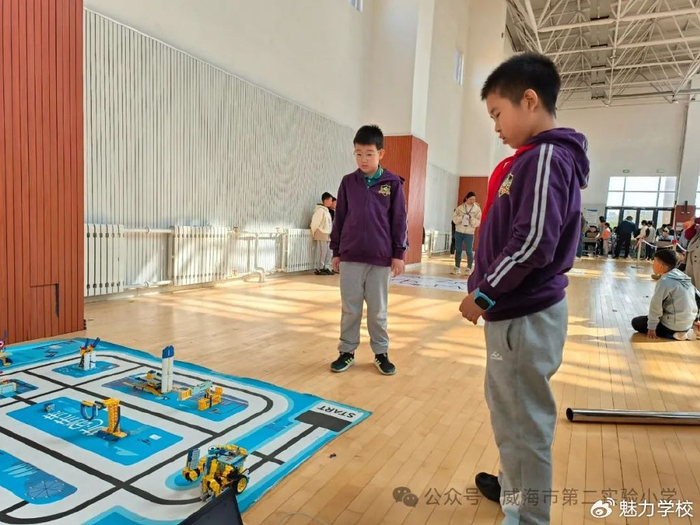 《为梦想启航》王怿铭,翟知洋在超级轨迹赛中获得亚军李尤威,张一诺在