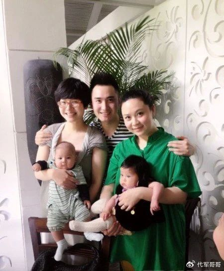 据了解吉雪萍夫妻确实是响应了生育三胎的政策,生下了一对双胞胎儿子.