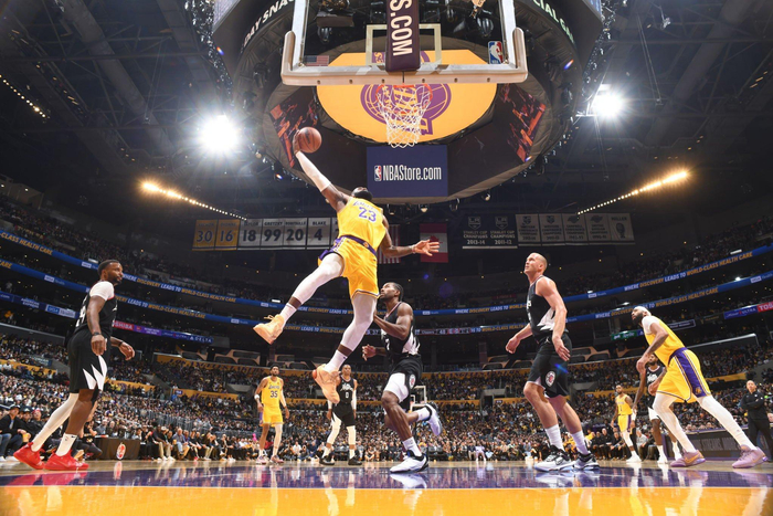 湖人主场130125战胜快船